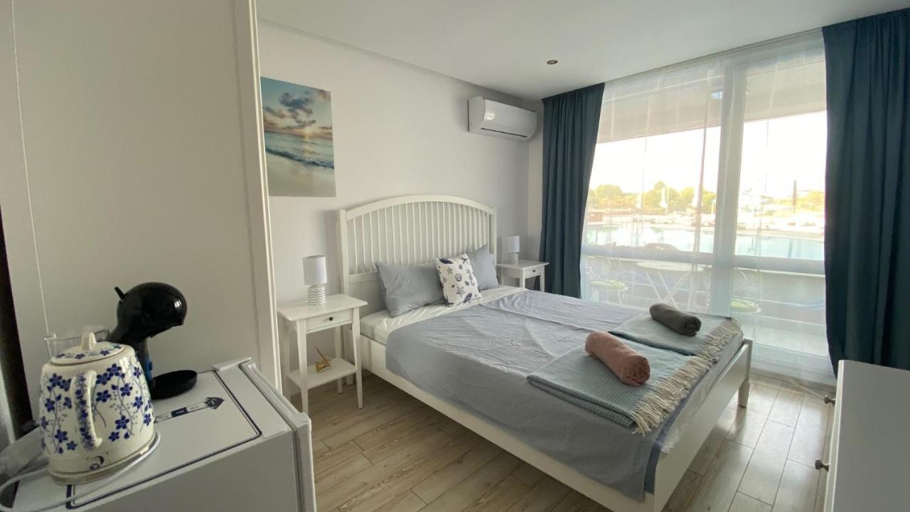 Paradiso 'B' 108 Private Cozy Room Nessebar Bagian luar foto